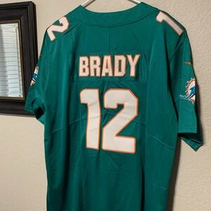 Mens Miami Dolphins, Tom Brady jersey Sz: XL